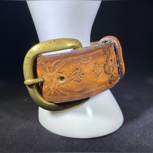 Brown Leather Tooled Belt Buckle Bracelet